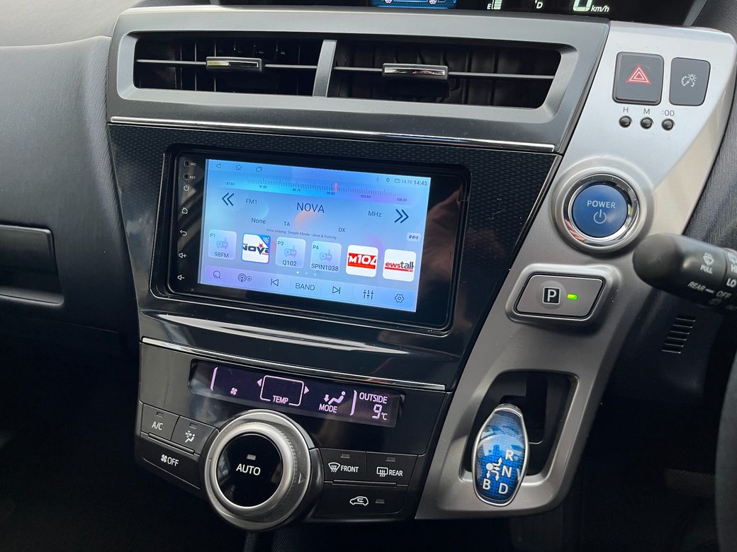 2018 Toyota Prius Alpha