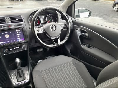 2017 Volkswagen Polo