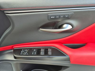 2021 Lexus ES 300h