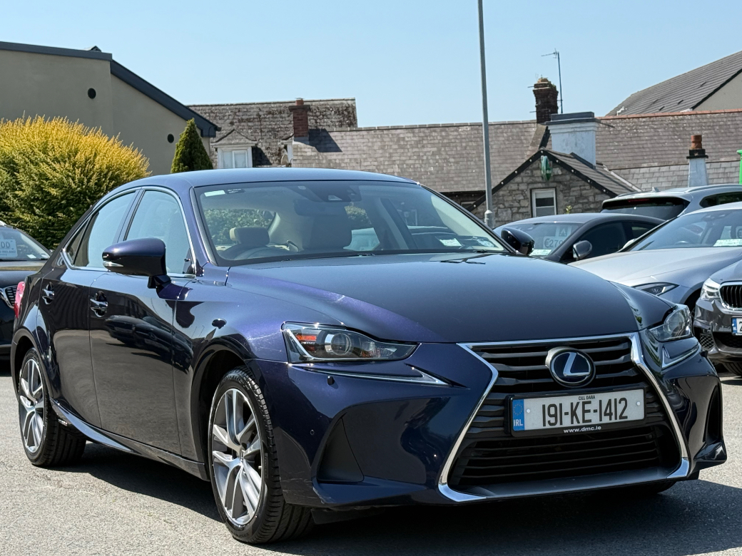 2019 Lexus IS