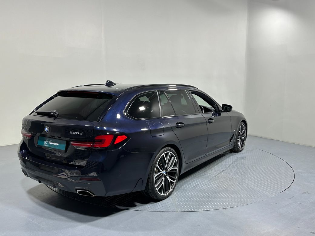 2021 BMW 5 Series