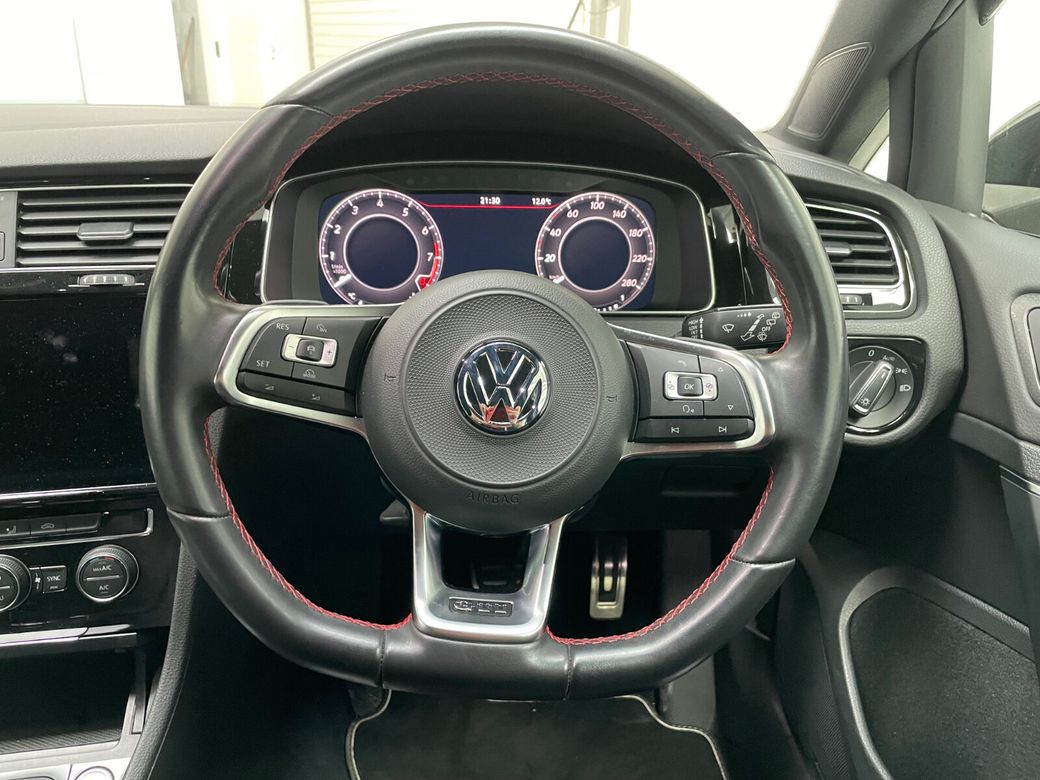 2019 Volkswagen Golf