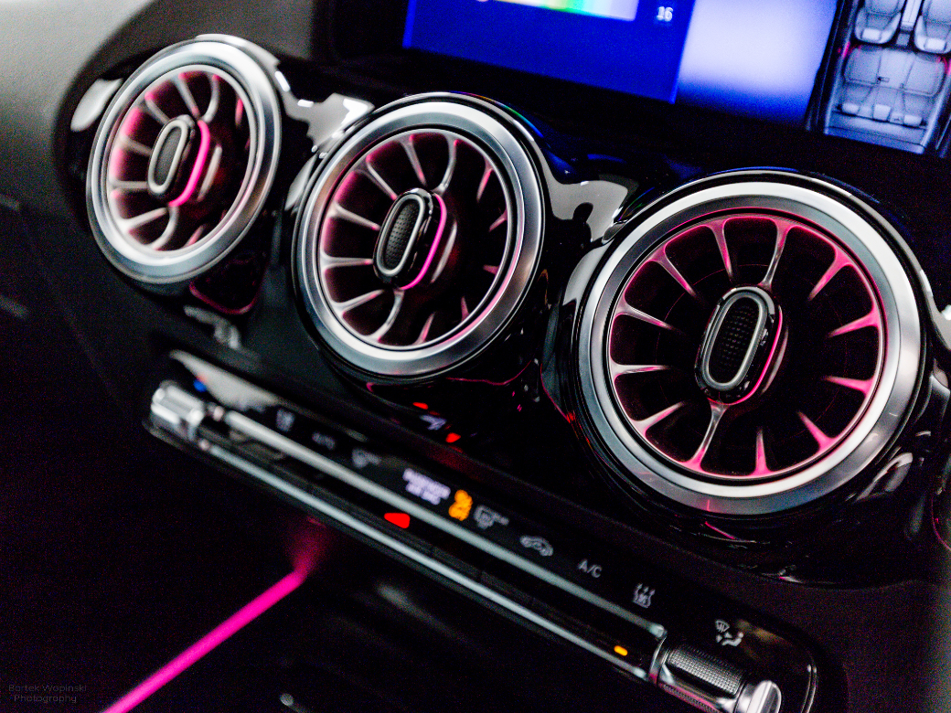 2025 Mercedes-Benz EQA