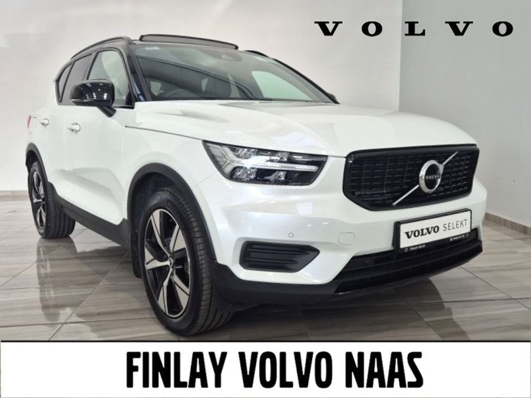 2022 Volvo XC40
