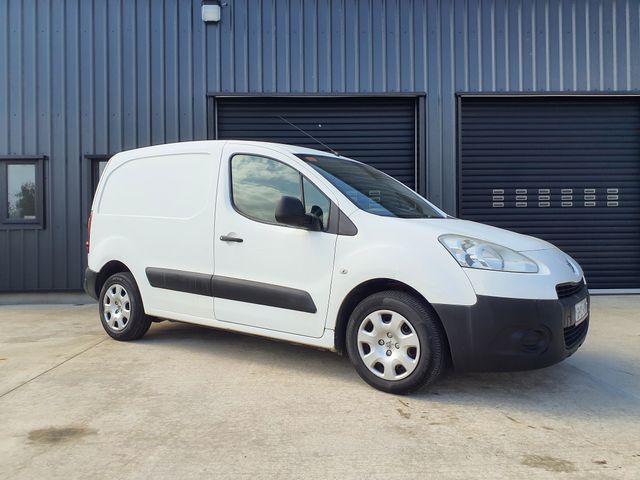 vehicle for sale from Paddy Doherty Car Sales