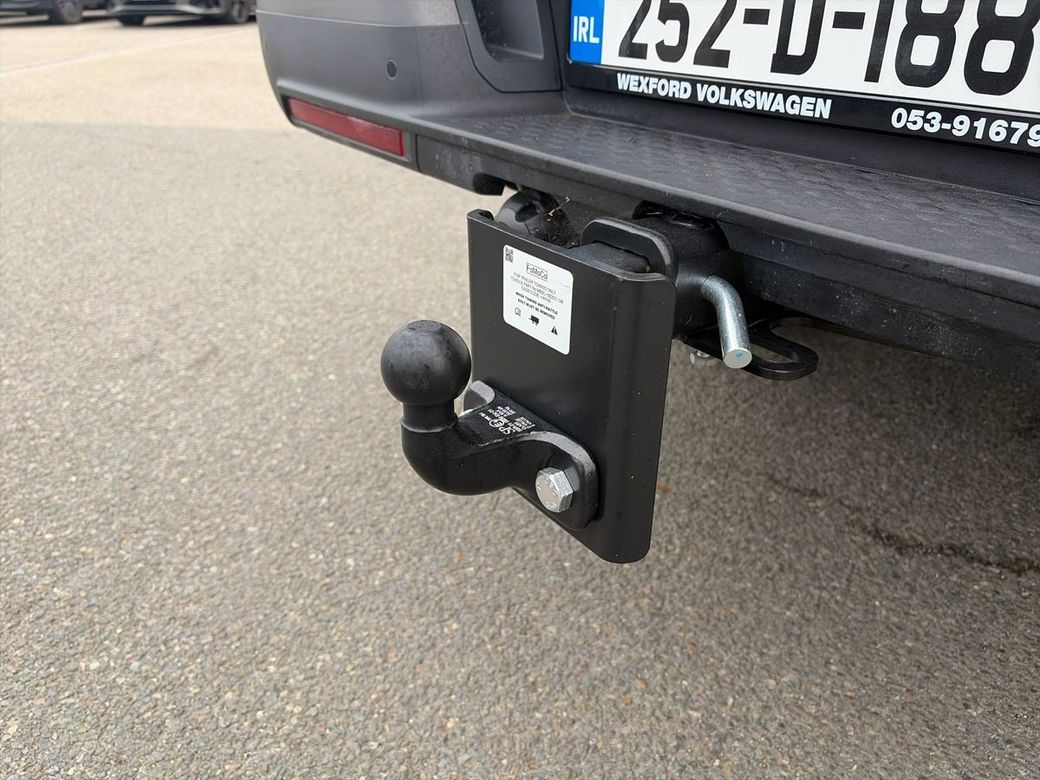 2025 Volkswagen Amarok