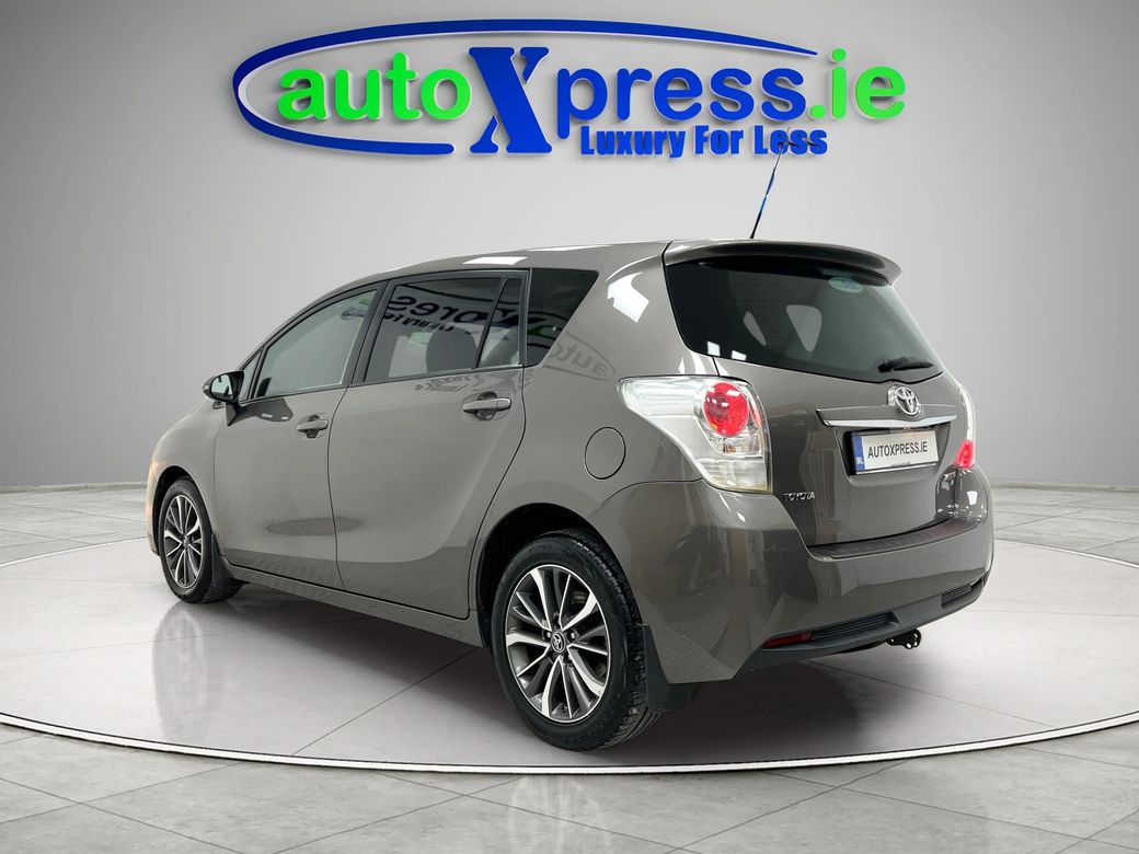 2016 Toyota Verso
