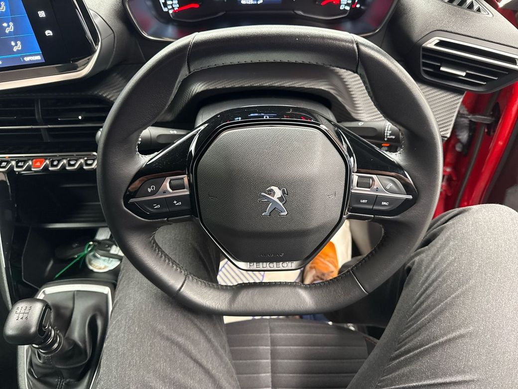 2023 Peugeot 2008
