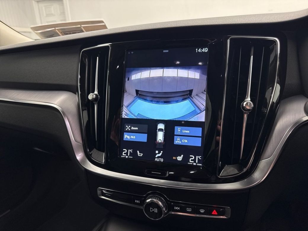 2021 Volvo V60