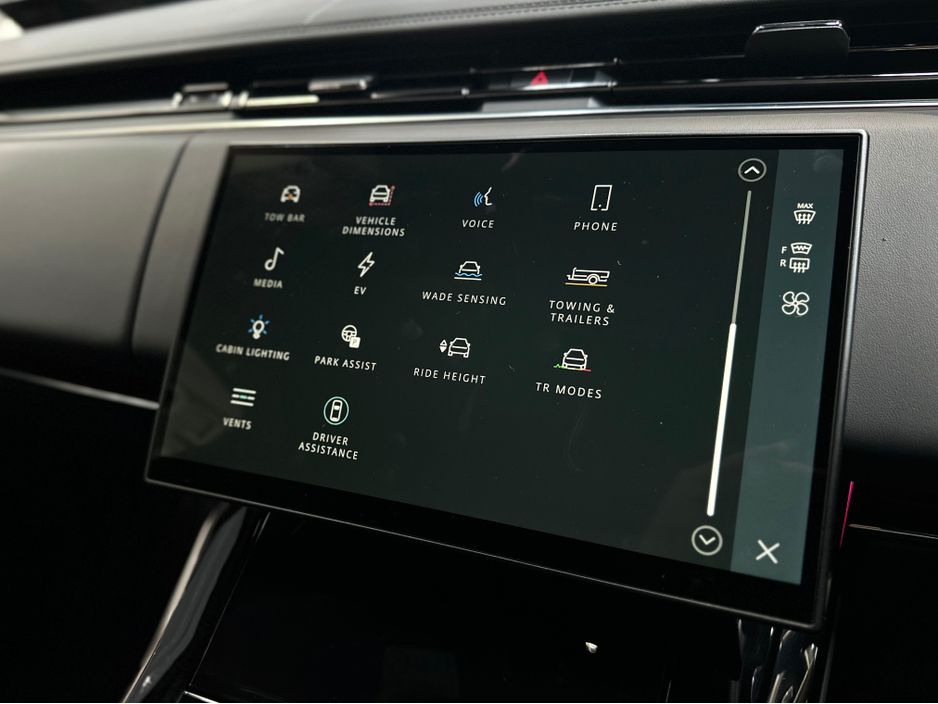 2025 Land Rover Range Rover Sport