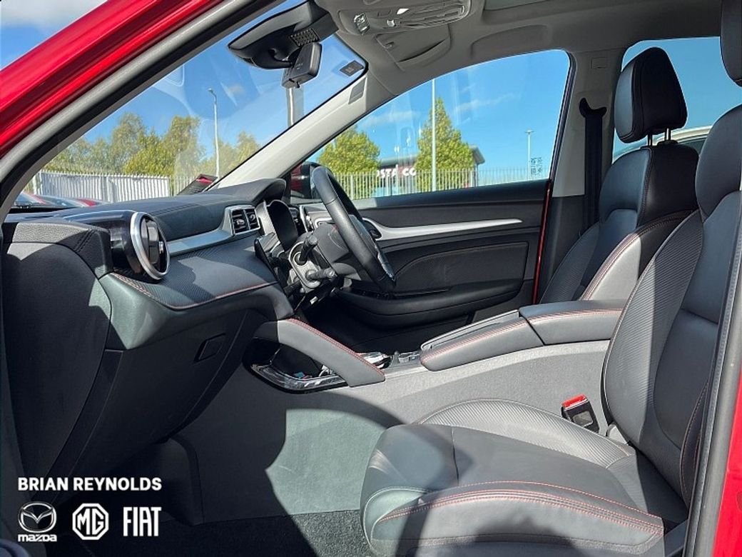 2023 MG ZS