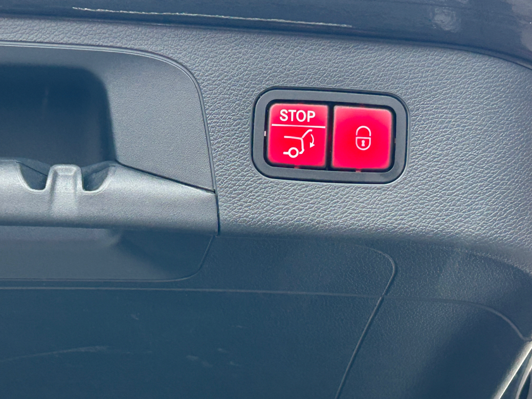 2020 Mercedes-Benz EQC