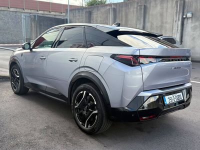 2025 Peugeot 3008