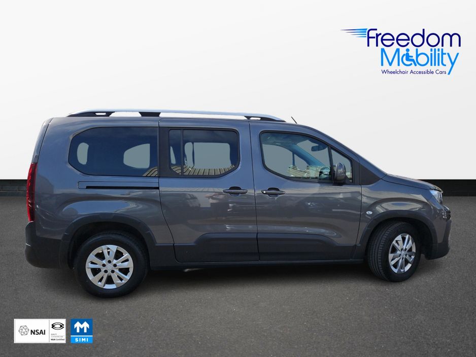 2021 Peugeot Rifter