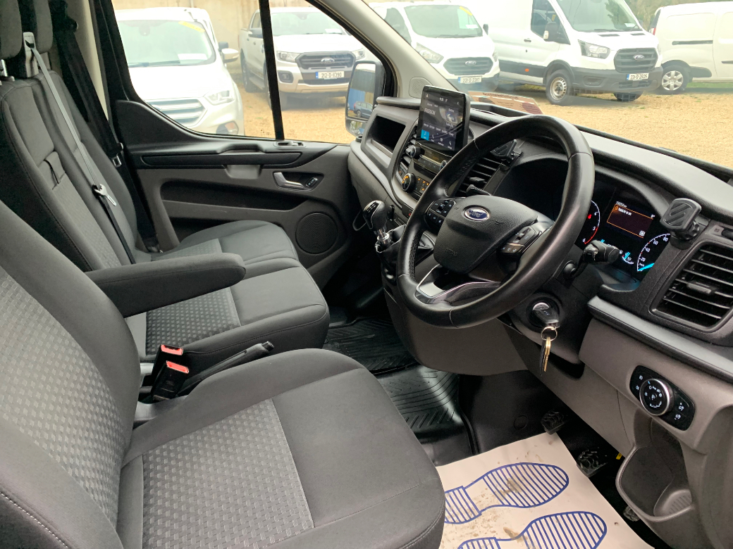2022 Ford Transit Custom