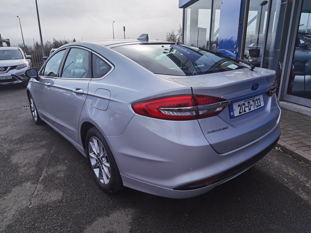 2021 Ford Mondeo