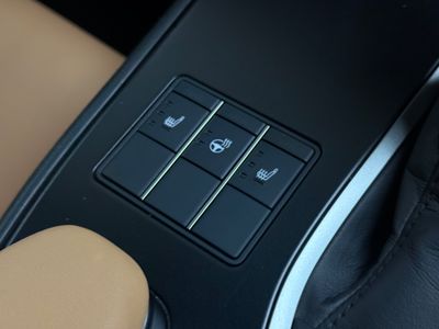 2023 Lexus UX 250H