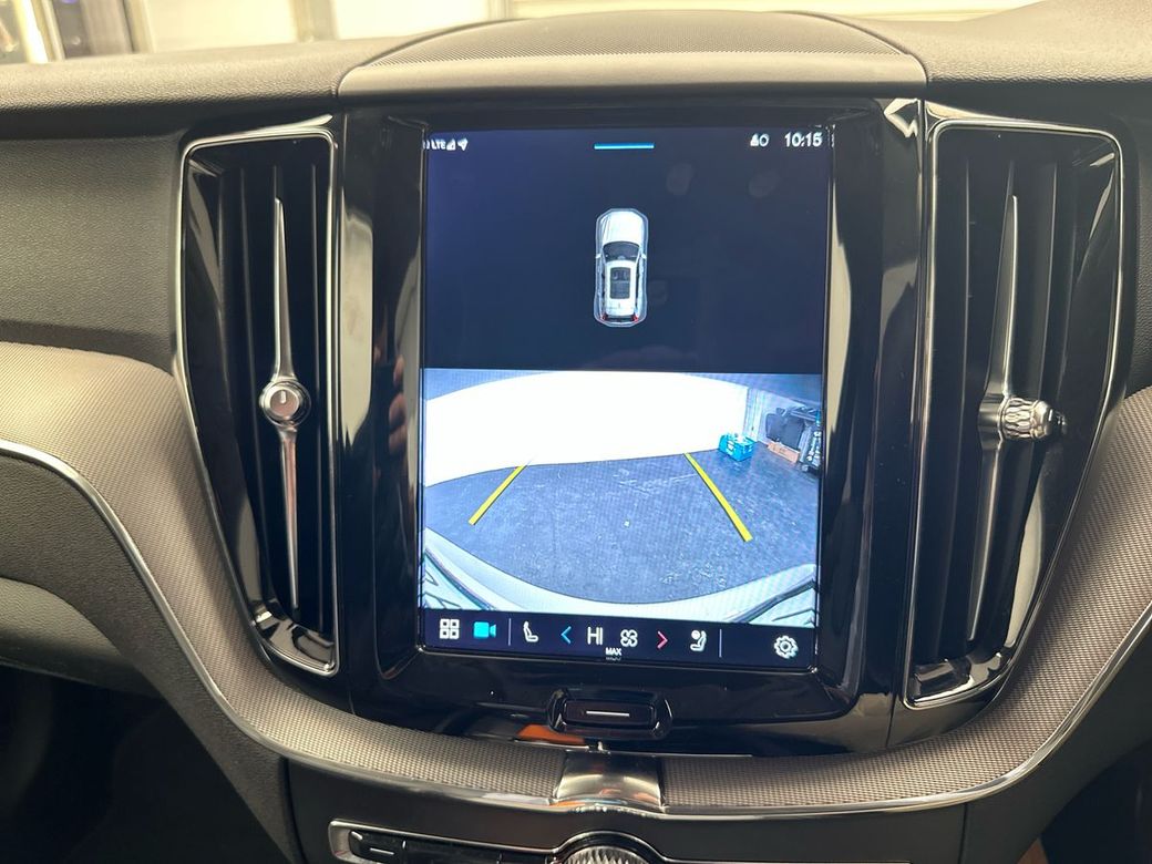 2022 Volvo XC60