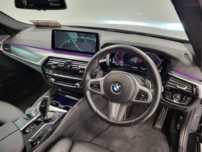 2022 BMW 5 Series