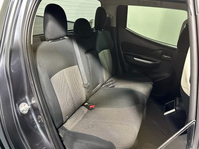 2020 Mitsubishi L200