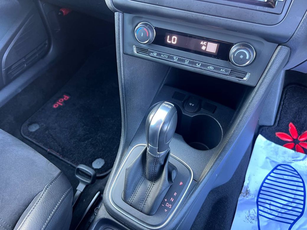 2017 Volkswagen Polo