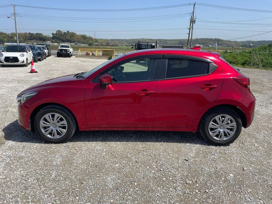 2018 Mazda Demio