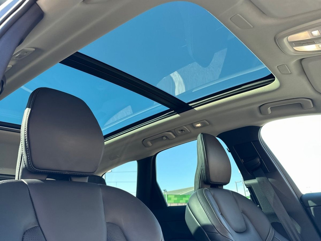 2025 Volvo XC60