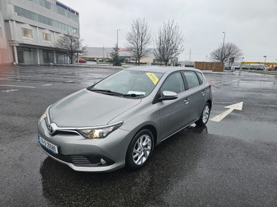 2017 Toyota Auris