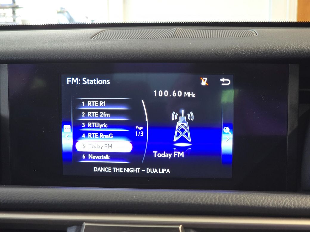 2020 Lexus IS 300h
