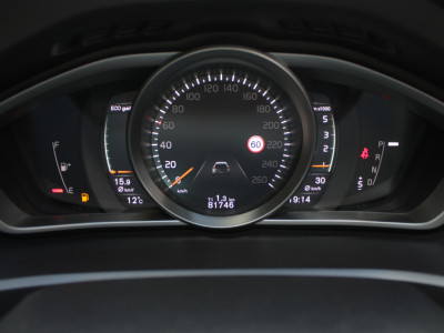 2018 Volvo V40 Cross Country