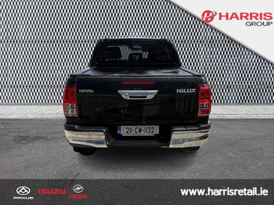 2021 Black Toyota Hilux