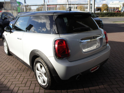 2018 Mini Cooper D