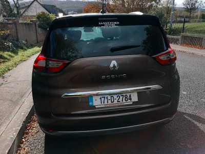 2017 Renault Grand Scenic
