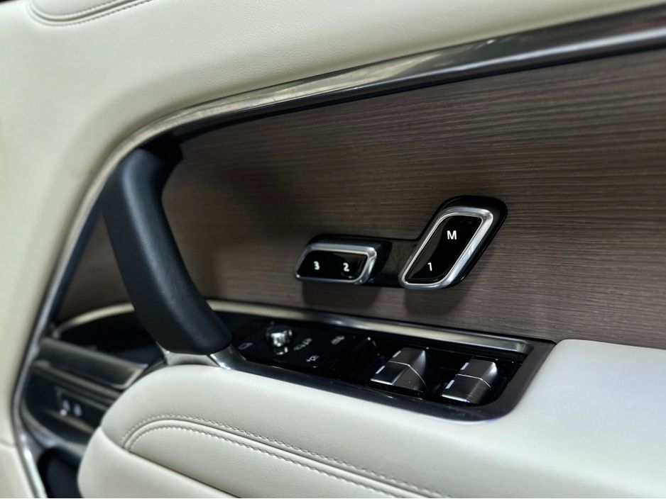 2025 Land Rover Range Rover