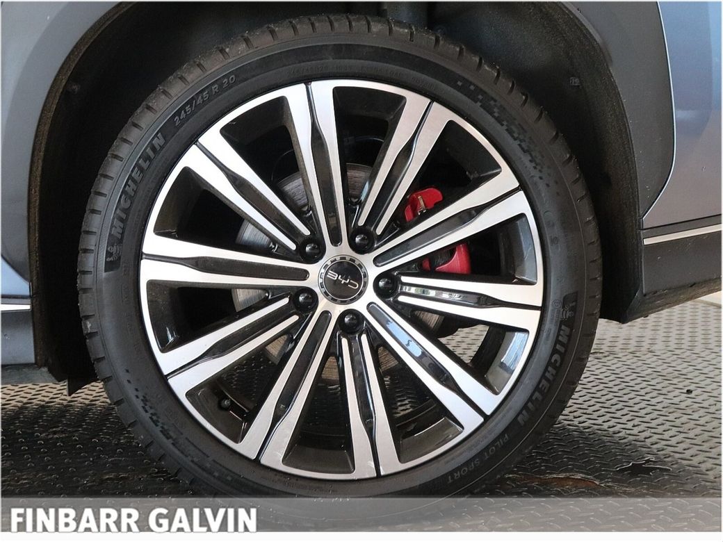 2025 BYD Sealion 7