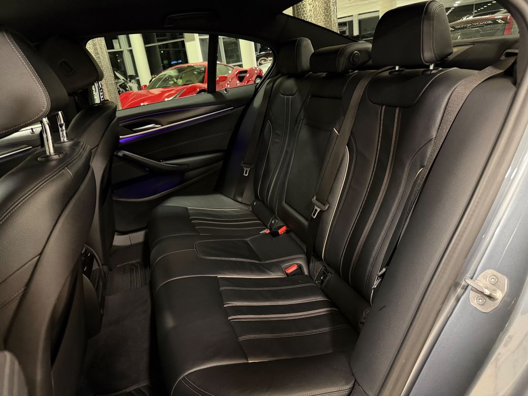 2021 BMW 5 Series