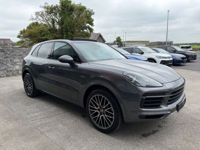 2023 Porsche Cayenne