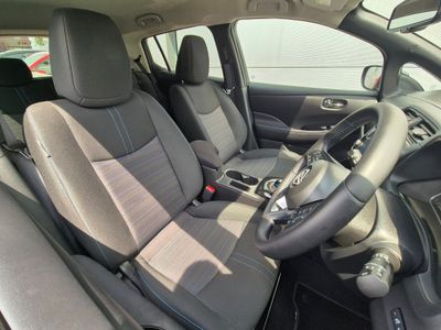 2023 Nissan Leaf