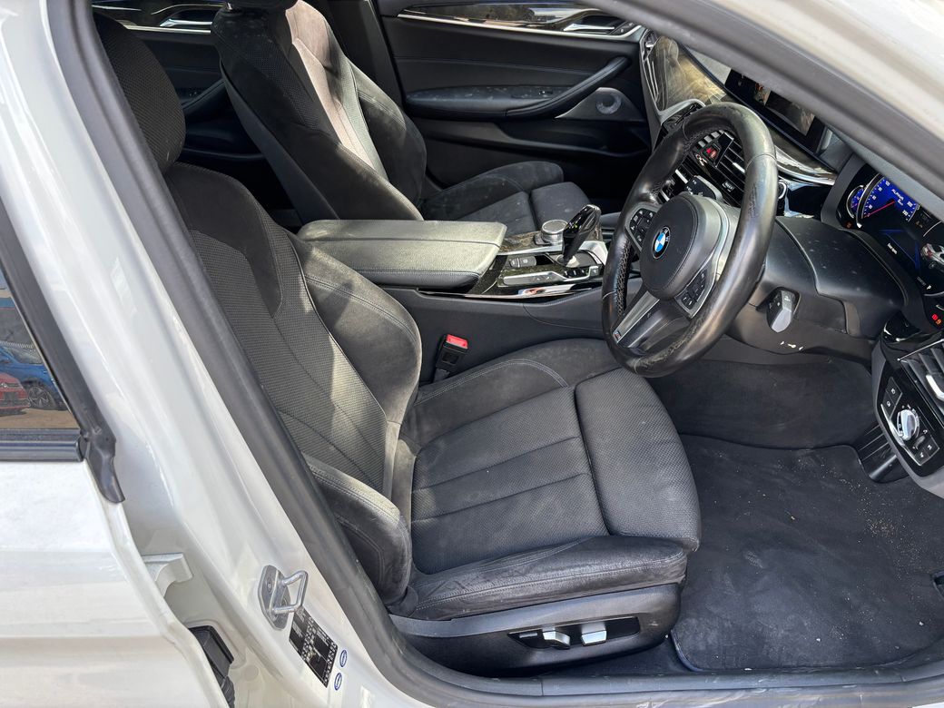 2017 BMW 523