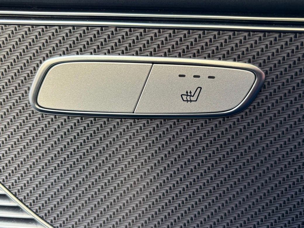 2022 Mercedes-Benz EQC