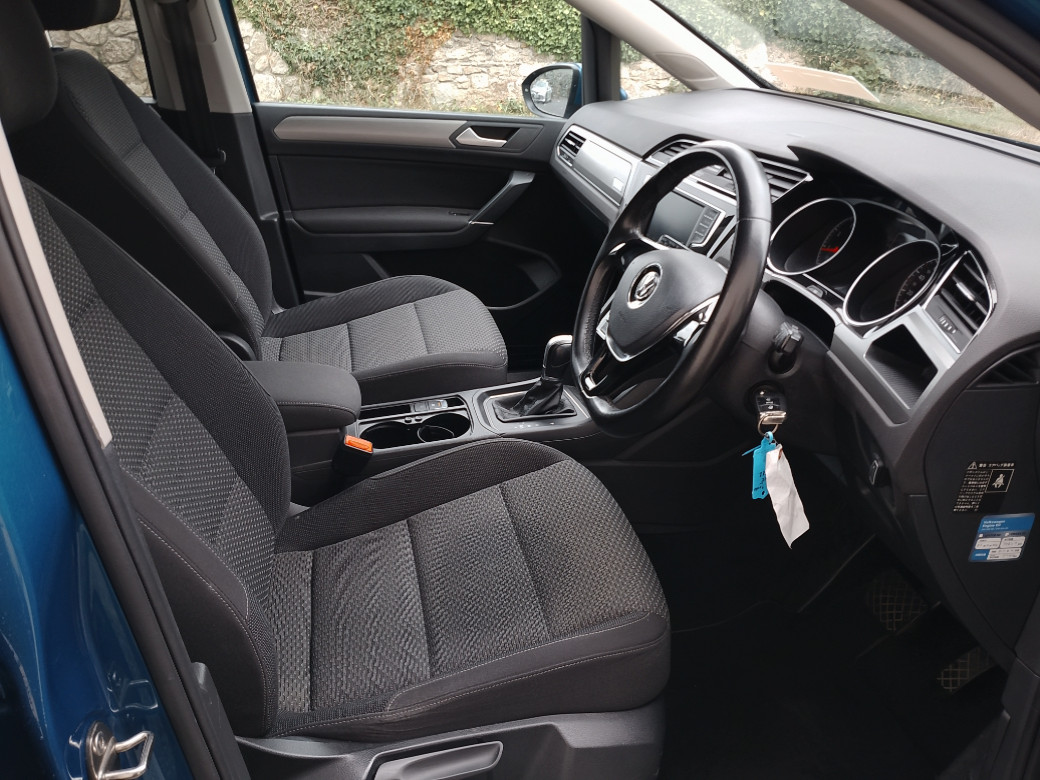 2016 Volkswagen Touran