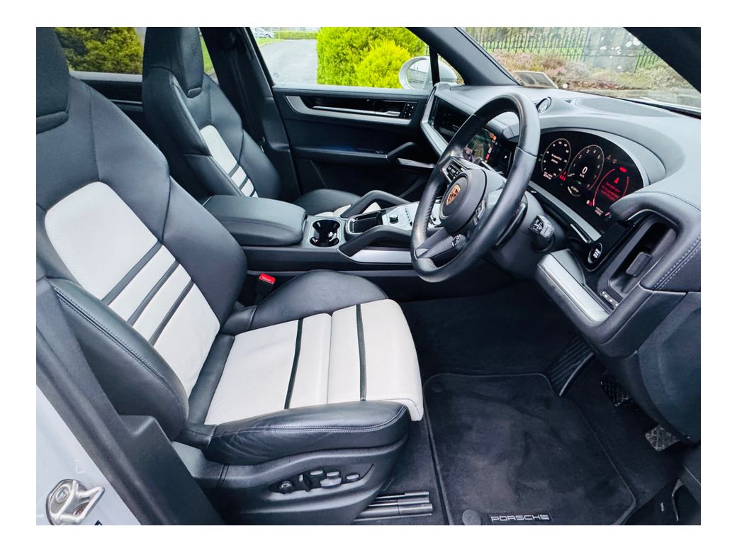 2024 Porsche Cayenne