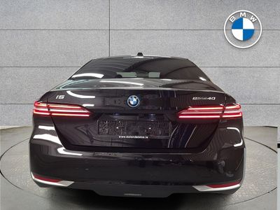 2026 BMW i5