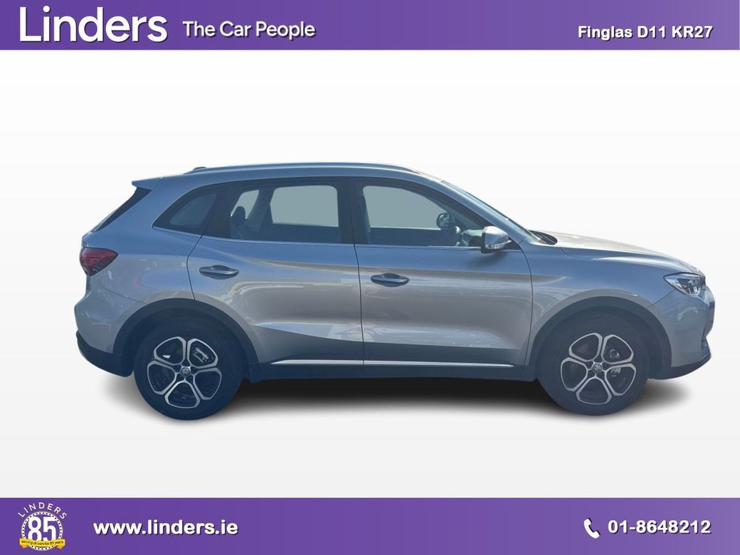 2025 MG ZS