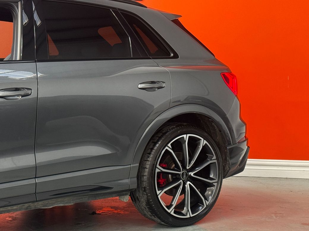 2022 Audi RS Q3