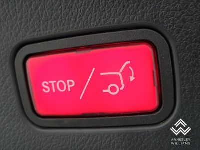 2025 Mercedes-Benz GLC Class