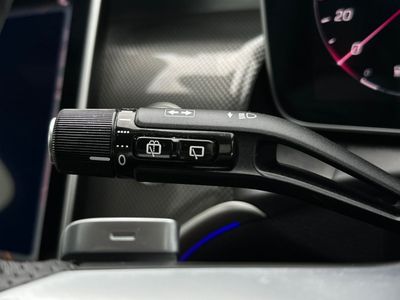 2025 Mercedes-Benz GLC Class