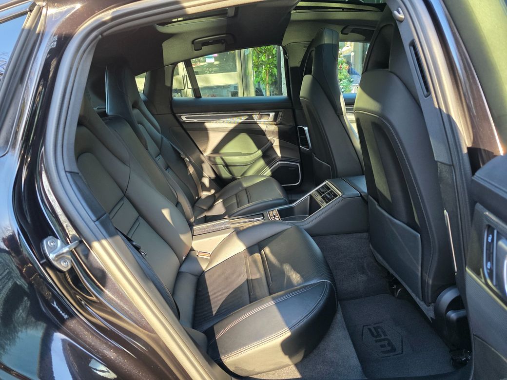 2023 Porsche Panamera