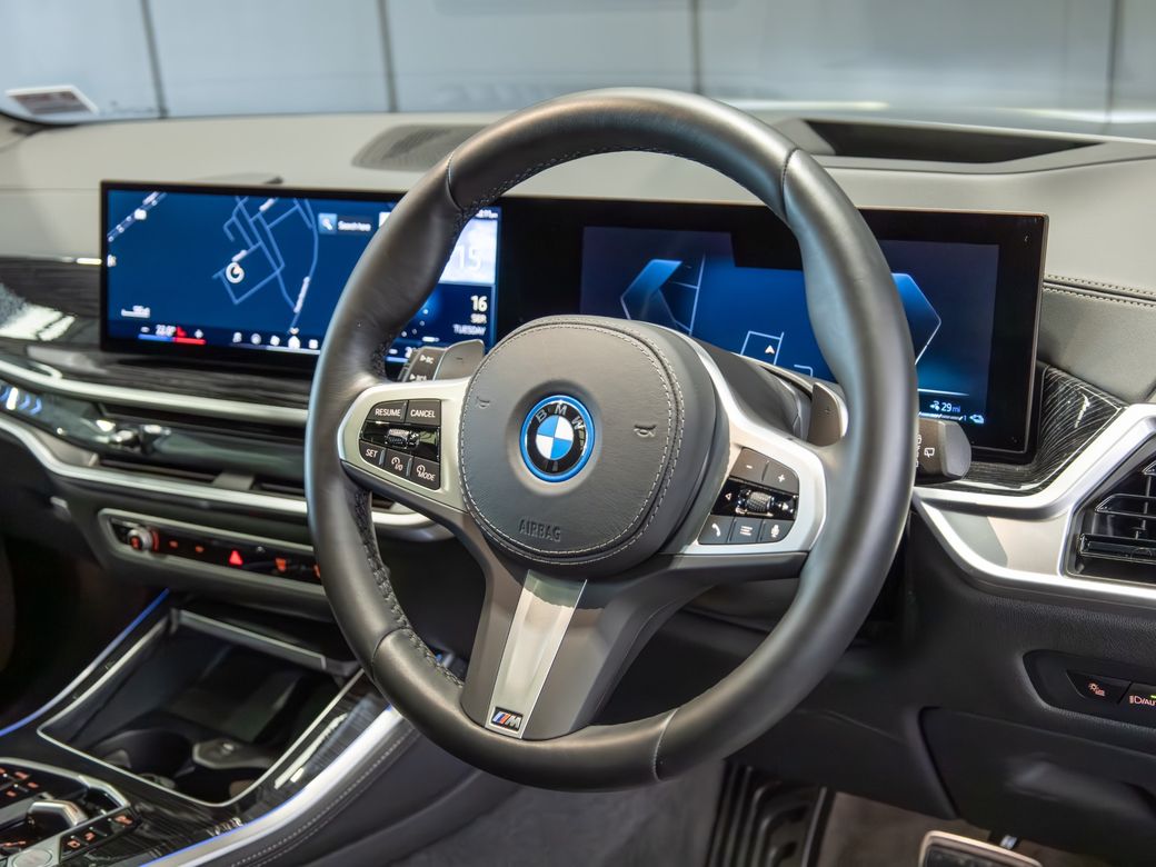 2025 BMW X5
