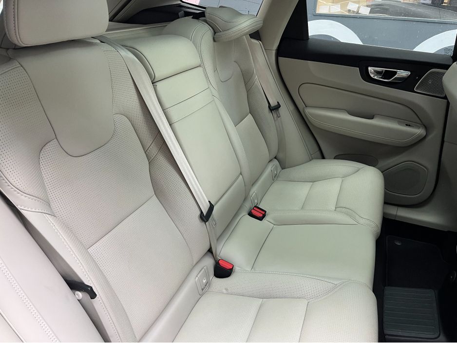 2021 Volvo XC60
